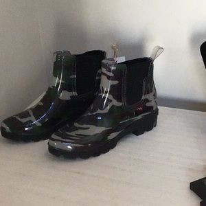 Seven brand short rain boots